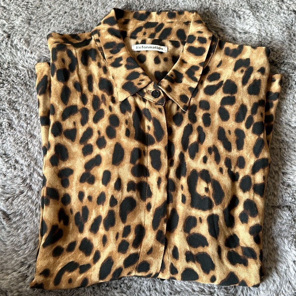 Reformation Leopard Animal Print Sheer button-up Shirt size Small